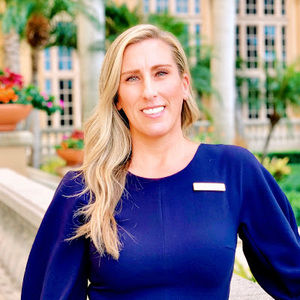 Meet your Posher, Danielle